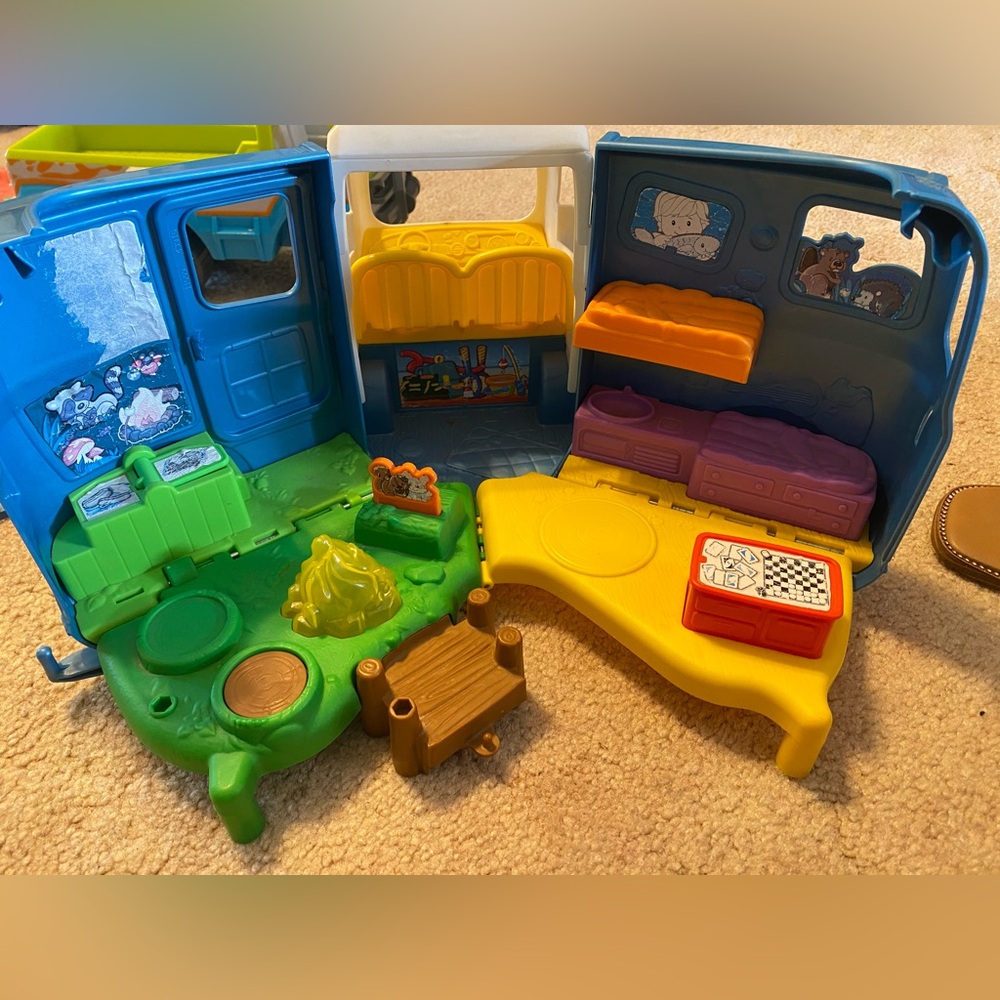 Fisher-Price Little People RV Camper